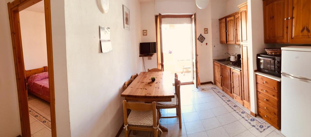 Holiday House Alghero Bagian luar foto