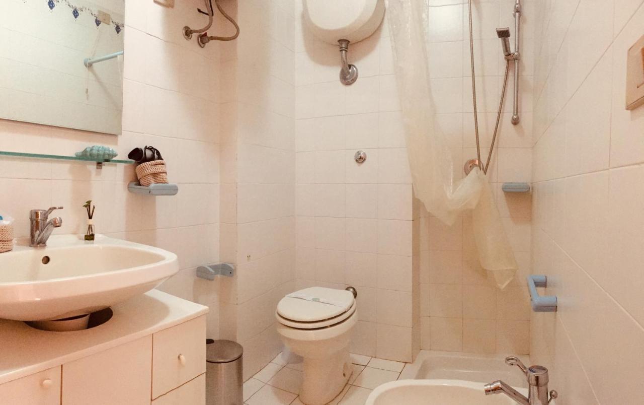 Holiday House Alghero Bagian luar foto